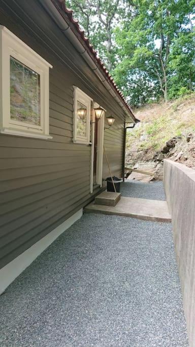 Feriehus Rolig Og Idyllisk, Men Sentralt I *